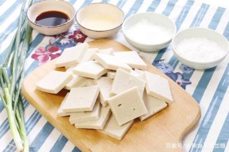 原来豆腐也有假,这4种“假豆腐”,很多人都爱吃,知道后别吃错
